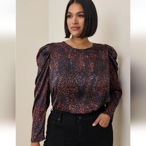 NWT TORRID PUFF SLEEVE SILKY BLOUSE IN ANIMAL PRINT
